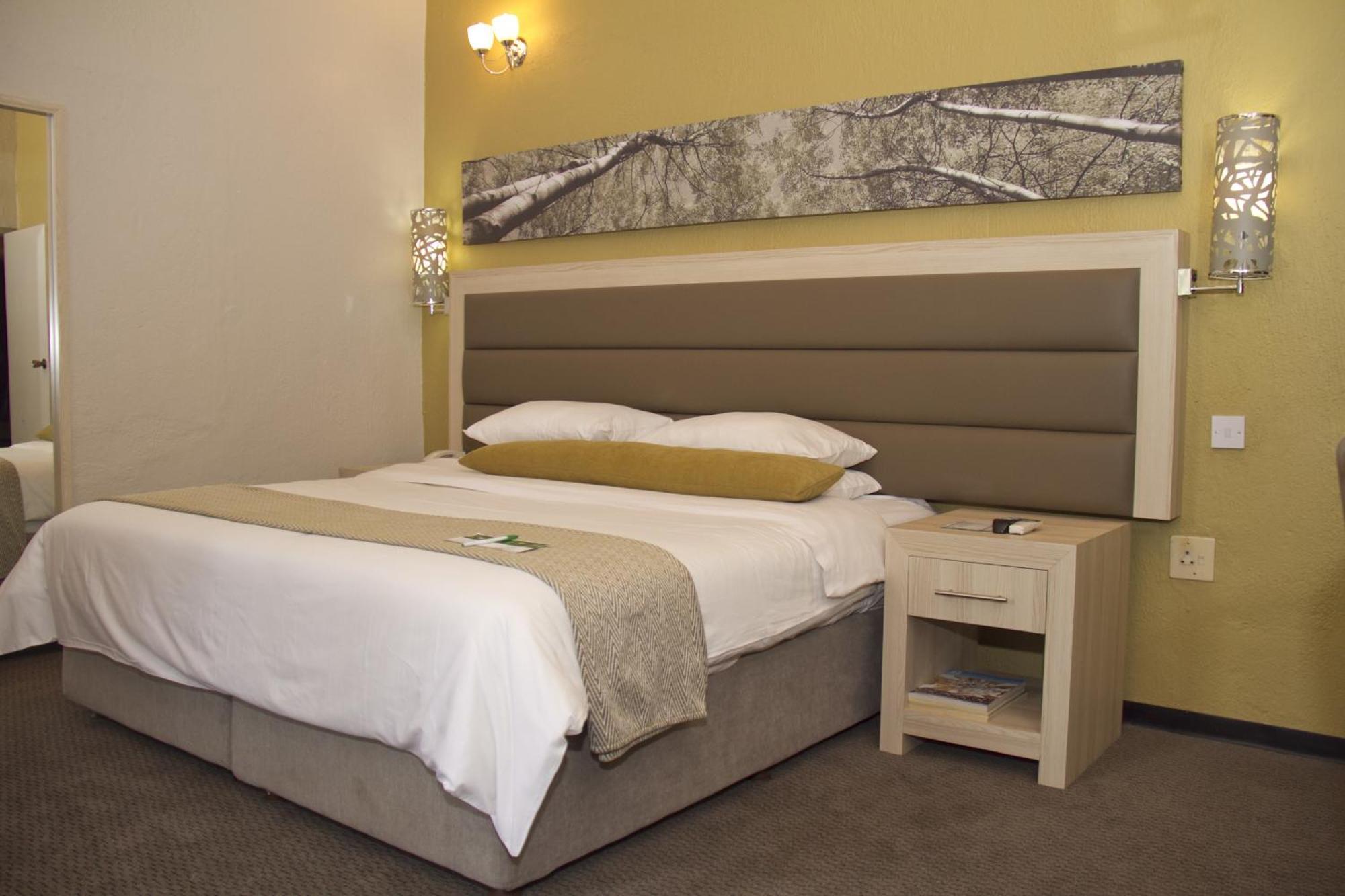 Cresta Marang Gardens Hotel Francistown Zimmer foto